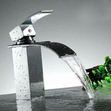 Elva fürdőszobai mosdó csaptelep vízesés alakú vízsugárral króm