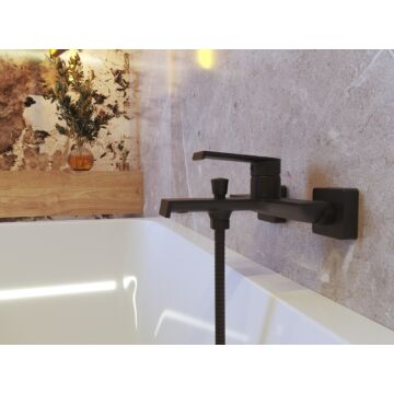 Axel fürdőszobai kádtöltő csaptelep fekete