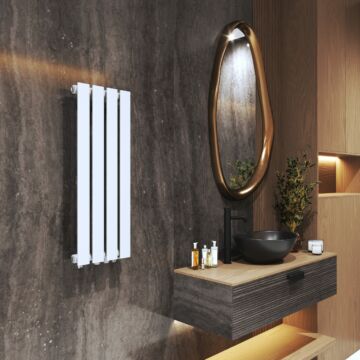 Design vertical radiátor 29,6cm x 80cm, fehér