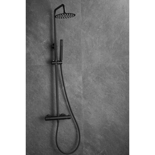 Roy Pro termosztatikus fürdőszobai zuhanyszett fali keverőcsappal és esőztető zuhanyfejjel fekete