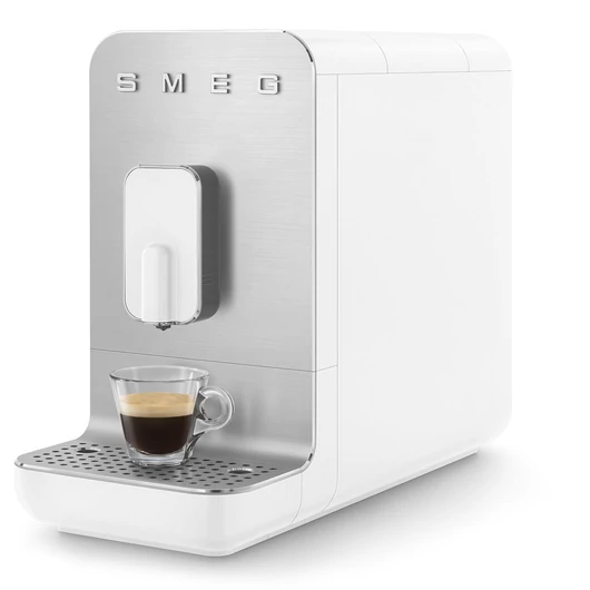 SMEG AUTOMATA KÁVÉGÉP, Basic, szálcsiszoltalumínium front, fehér