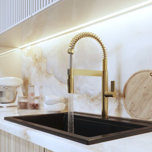 Spirál new konyhai csaptelep szálcsiszolt arany
