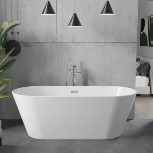 Fira szabadon álló kád